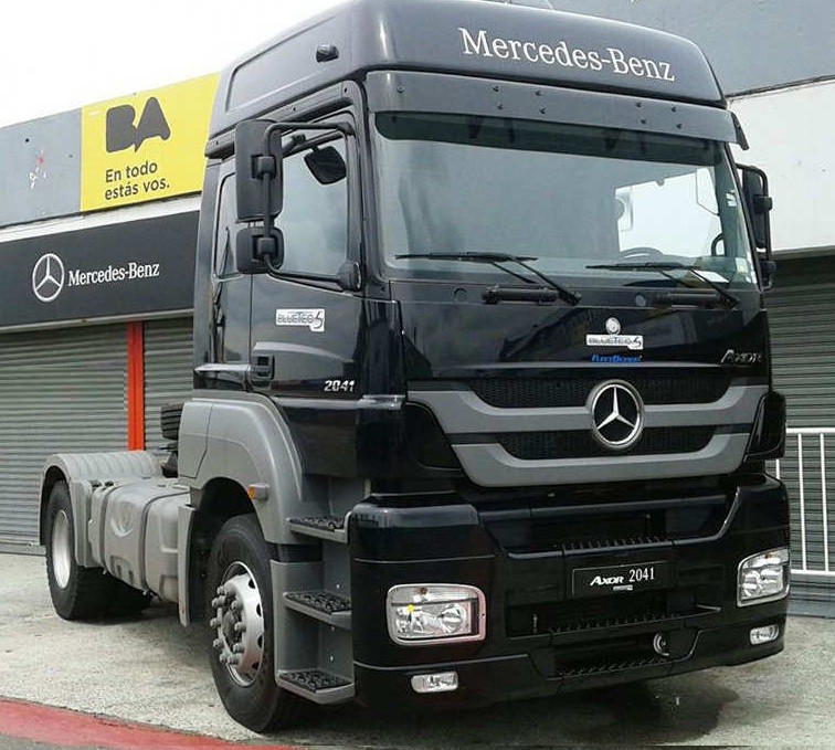 Fuerte derrumbe en el patentamiento de Pesados